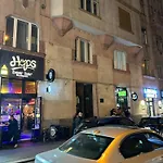 Night Life Party Flat